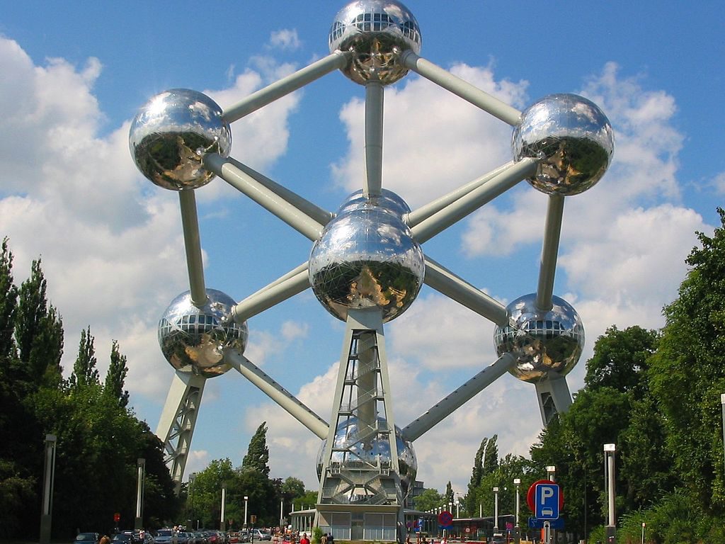 dulichphap-chau-au-2016-atomium